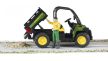 Bruder John Deere Gator XUV 855D figurával - KP JÁTÉK