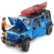 Bruder Jeep Wrangler Rubicon Unlimited kajakkal és figurával - KP JÁTÉK
