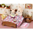 Sylvanian Families Franciaágy éjjeliszekrénnyel - KP JÁTÉK