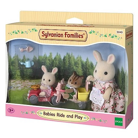 Sylvanian Families Bébi járgány szett - KP JÁTÉK