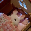 Sylvanian Families Piros tetős kezdő ház szett - KP JÁTÉK
