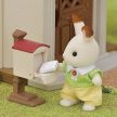 Sylvanian Families Piros tetős vidéki ház világítással - KP JÁTÉK